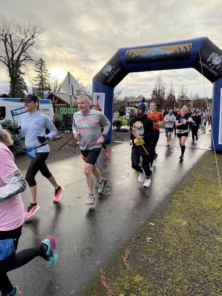 Runners at the start of the Resolution Relay